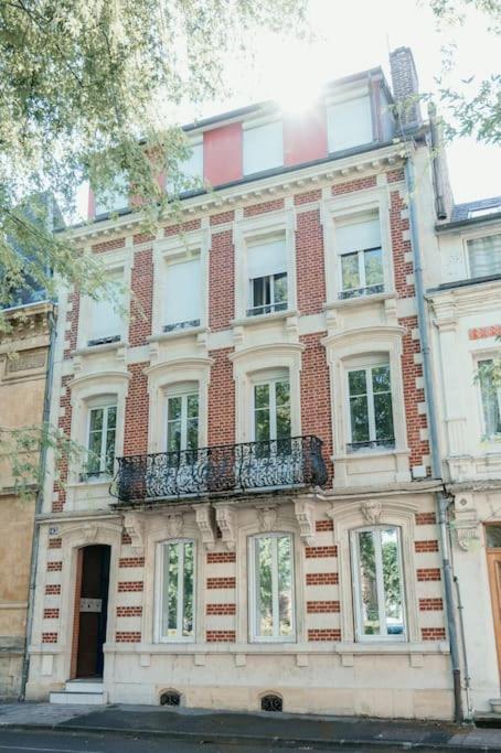 L'Alsace - Tout Confort Charleville-Mézières Buitenkant foto